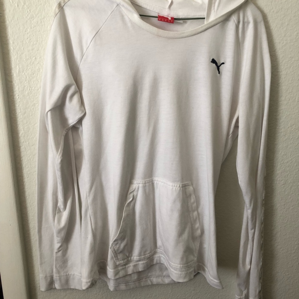 Puma top